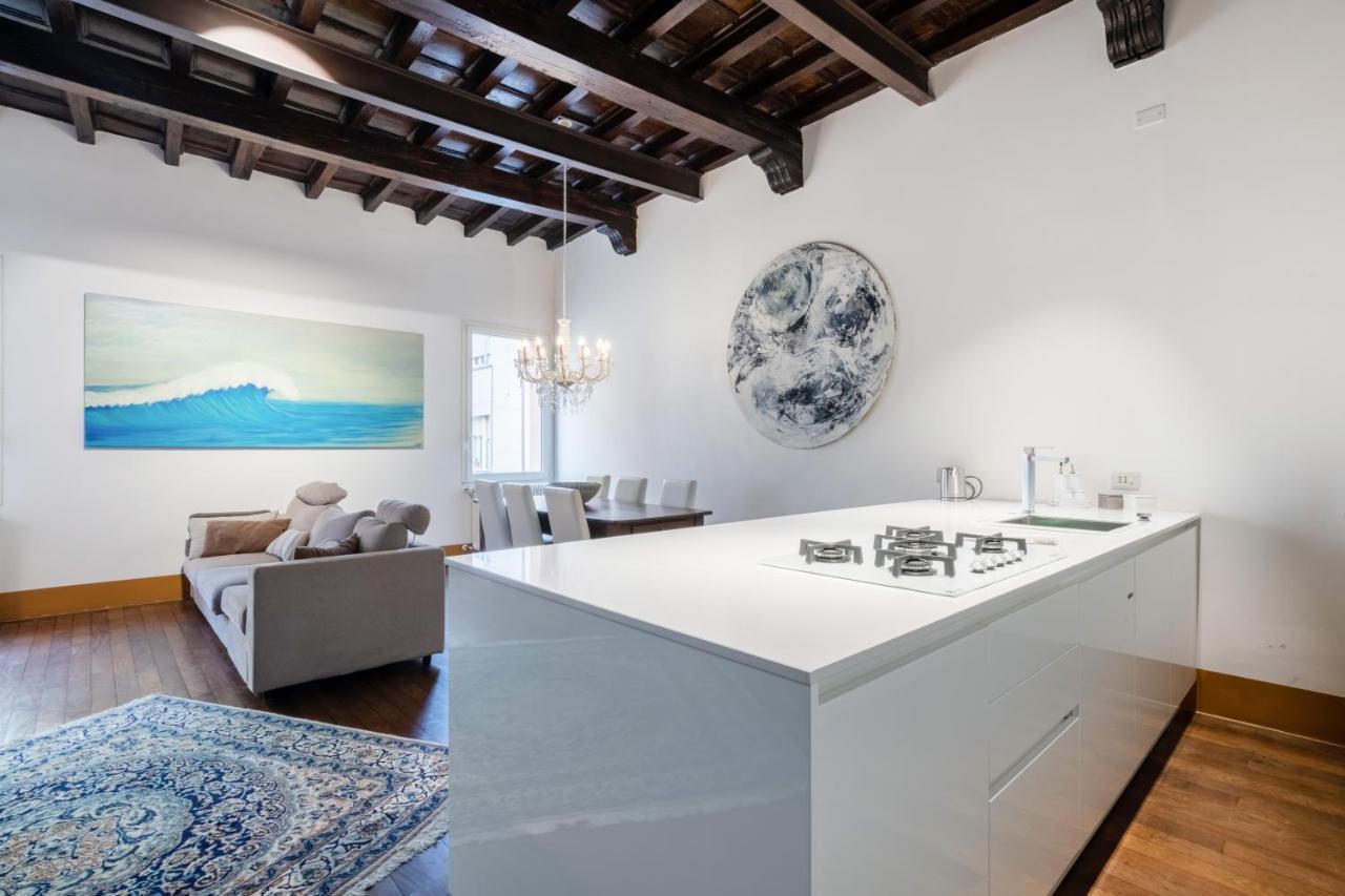 Exclusive Elegant Apartment In Pieno Centro! X4 Ρίμινι Εξωτερικό φωτογραφία
